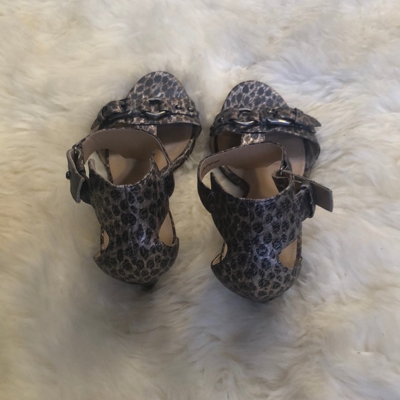 Via Spiga animal print heels - like new! - Picture 2 of 8